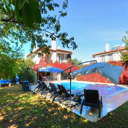 Korunakli Sarmasik * Oludeniz